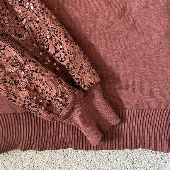 NWT - Badgley Mischa Sequin Top = SZ S - Picture 5 of 8